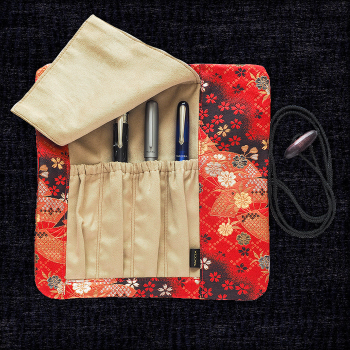 Kimono Pen Roll